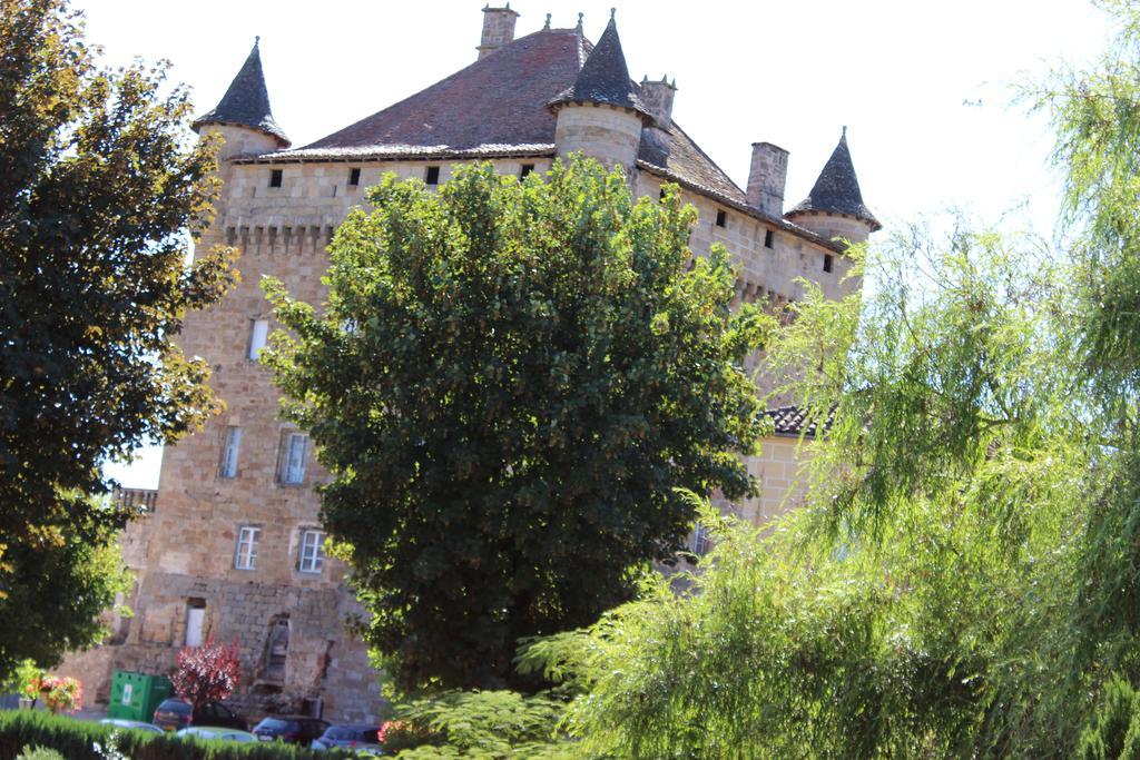 Bergerie Du Chateau - Lacapelle Marival Exterior photo
